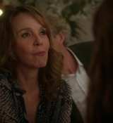 Emily_in_Paris_S01E04_A_Kiss_Is_Just_A_Kiss_720p_NF_WEB-DL_DDP5_1_x264-BTN_1000.jpg
