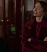 Emily_in_Paris_S01E04_A_Kiss_Is_Just_A_Kiss_720p_NF_WEB-DL_DDP5_1_x264-BTN_1032.jpg