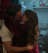 Emily_in_Paris_S01E04_A_Kiss_Is_Just_A_Kiss_720p_NF_WEB-DL_DDP5_1_x264-BTN_1063.jpg