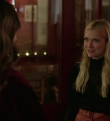 Emily_in_Paris_S01E04_A_Kiss_Is_Just_A_Kiss_720p_NF_WEB-DL_DDP5_1_x264-BTN_1087.jpg