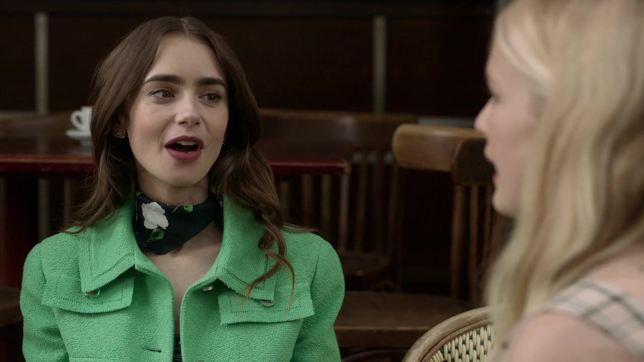 Emily_in_Paris_S01E05_Faux_Amis_720p_NF_WEB-DL_DDP5_1_x264-BTN_0088.jpg