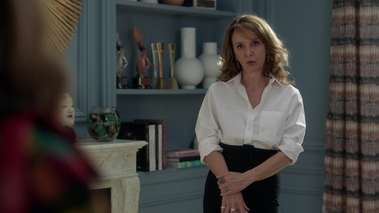 Emily_in_Paris_S01E05_Faux_Amis_720p_NF_WEB-DL_DDP5_1_x264-BTN_0787.jpg Emily_in_Paris_S01E05_Faux_Amis_720p_NF_WEB-DL_DDP5_1_x264-BTN_0787.jpg