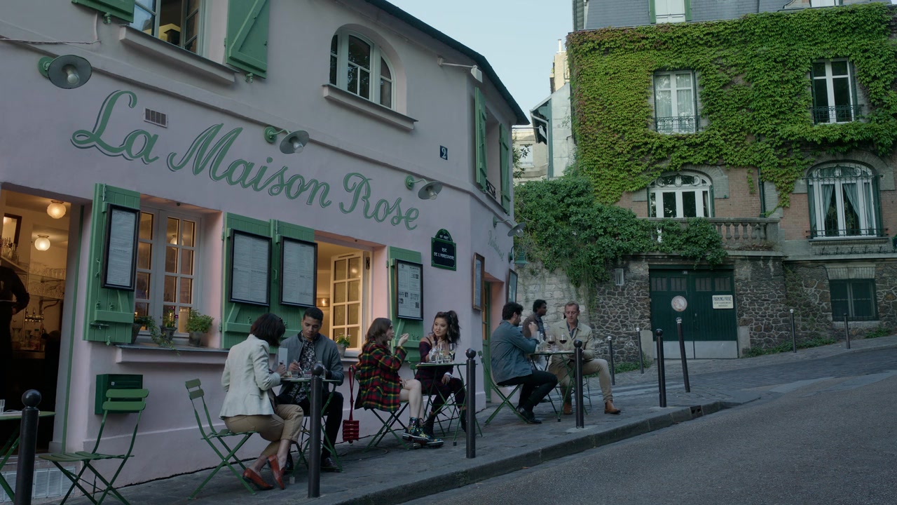 Emily_in_Paris_S01E05_Faux_Amis_720p_NF_WEB-DL_DDP5_1_x264-BTN_0837.jpg Emily_in_Paris_S01E05_Faux_Amis_720p_NF_WEB-DL_DDP5_1_x264-BTN_0837.jpg