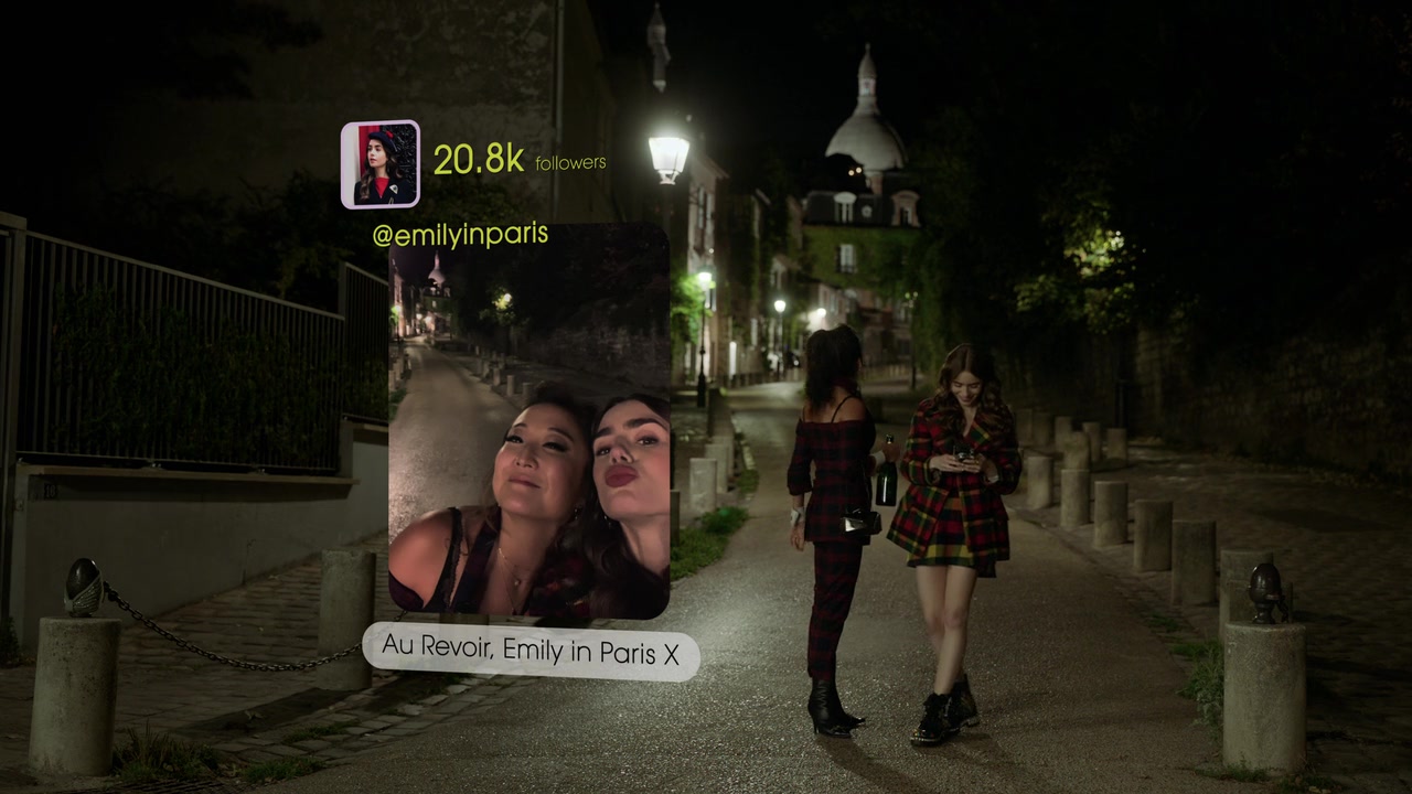 Emily_in_Paris_S01E05_Faux_Amis_720p_NF_WEB-DL_DDP5_1_x264-BTN_0948.jpg
