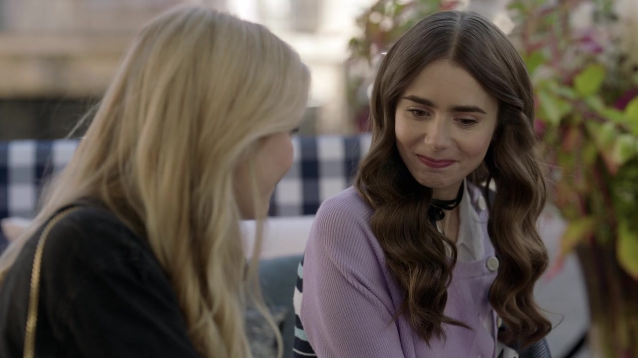 Emily_in_Paris_S01E05_Faux_Amis_720p_NF_WEB-DL_DDP5_1_x264-BTN_1082.jpg