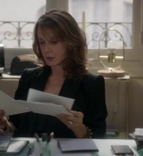 Emily_in_Paris_S01E05_Faux_Amis_720p_NF_WEB-DL_DDP5_1_x264-BTN_0177.jpg