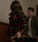 Emily_in_Paris_S01E05_Faux_Amis_720p_NF_WEB-DL_DDP5_1_x264-BTN_0970.jpg