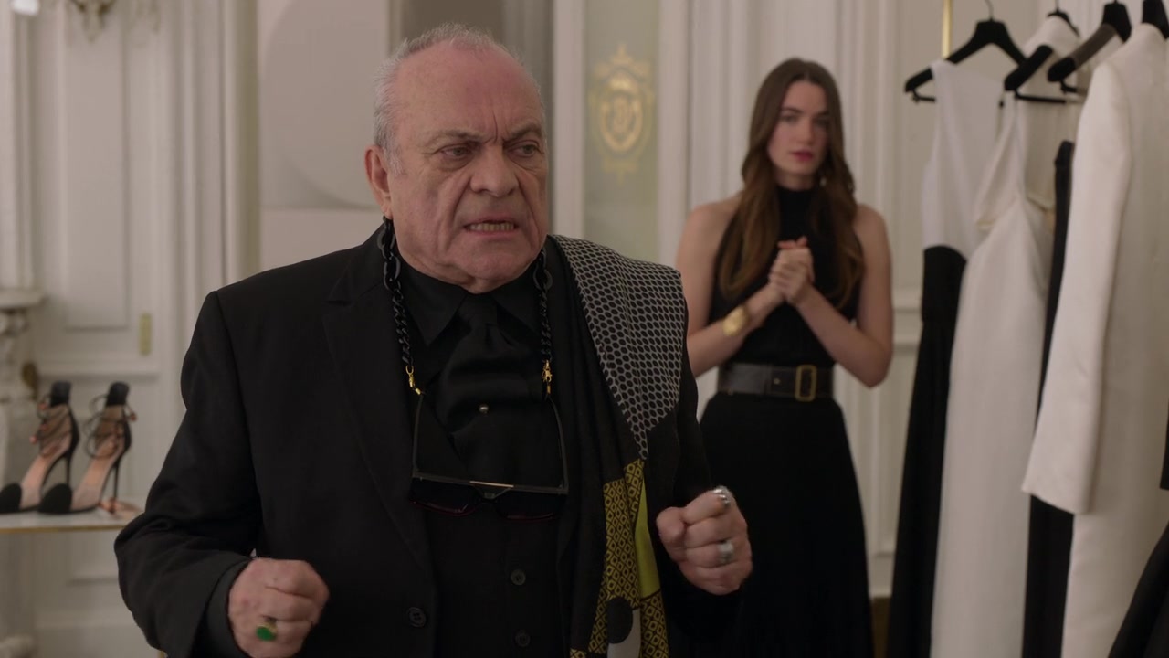 Emily_in_Paris_S01E06_Ringarde_720p_NF_WEB-DL_DDP5_1_x264-BTN_0210.jpg Emily_in_Paris_S01E06_Ringarde_720p_NF_WEB-DL_DDP5_1_x264-BTN_0210.jpg
