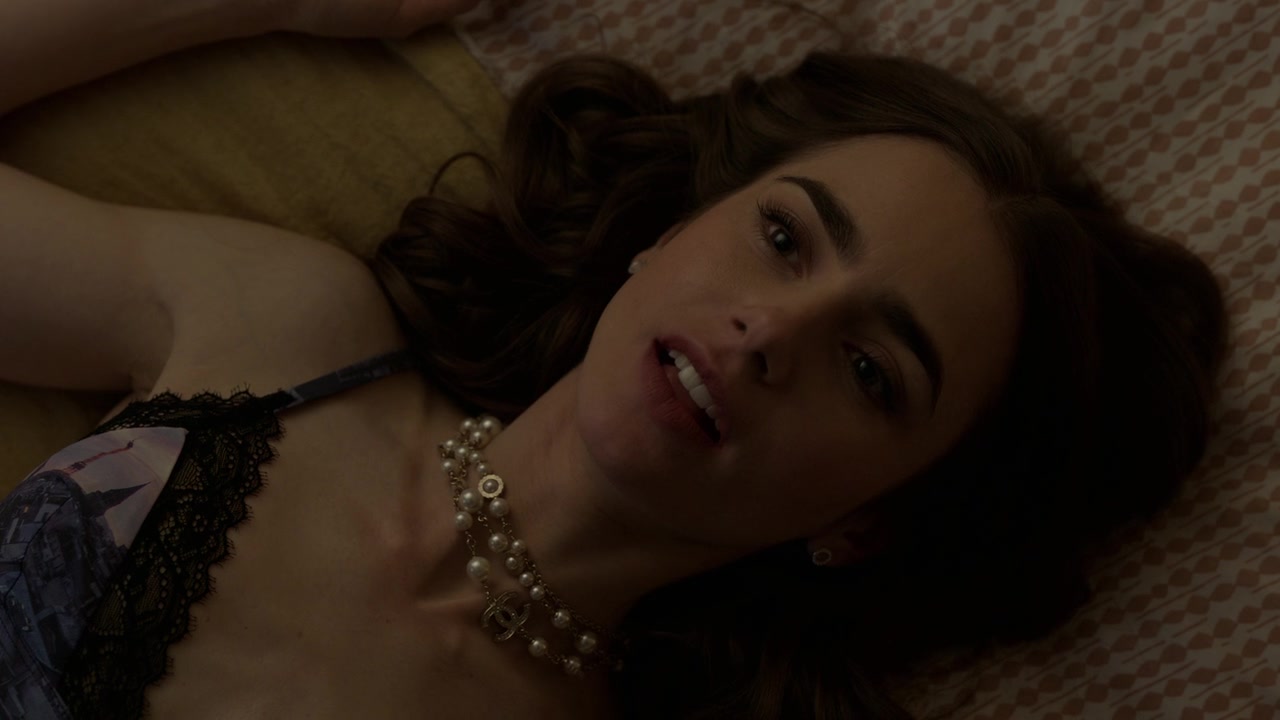 Emily_in_Paris_S01E06_Ringarde_720p_NF_WEB-DL_DDP5_1_x264-BTN_0400.jpg Emily_in_Paris_S01E06_Ringarde_720p_NF_WEB-DL_DDP5_1_x264-BTN_0400.jpg
