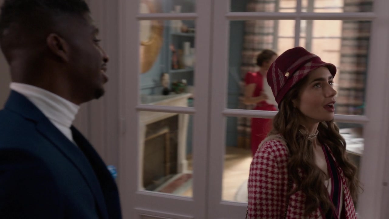 Emily_in_Paris_S01E06_Ringarde_720p_NF_WEB-DL_DDP5_1_x264-BTN_0481.jpg Emily_in_Paris_S01E06_Ringarde_720p_NF_WEB-DL_DDP5_1_x264-BTN_0481.jpg