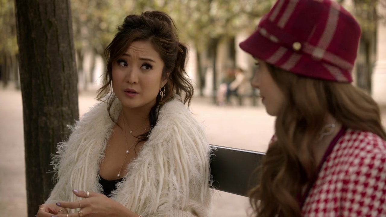 Emily_in_Paris_S01E06_Ringarde_720p_NF_WEB-DL_DDP5_1_x264-BTN_0586.jpg