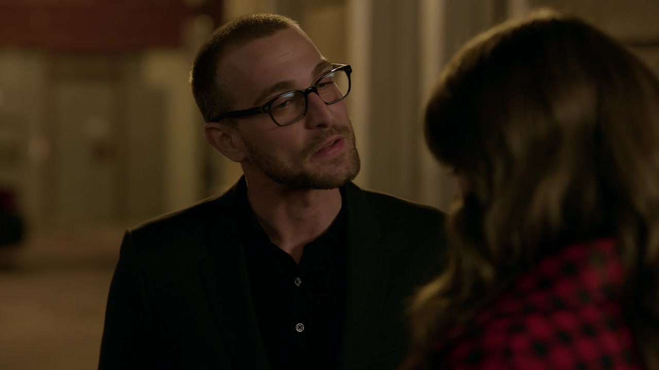 Emily_in_Paris_S01E06_Ringarde_720p_NF_WEB-DL_DDP5_1_x264-BTN_0695.jpg Emily_in_Paris_S01E06_Ringarde_720p_NF_WEB-DL_DDP5_1_x264-BTN_0695.jpg