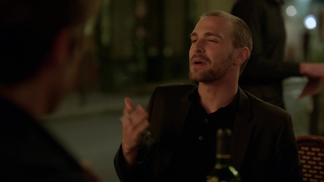 Emily_in_Paris_S01E06_Ringarde_720p_NF_WEB-DL_DDP5_1_x264-BTN_0794.jpg