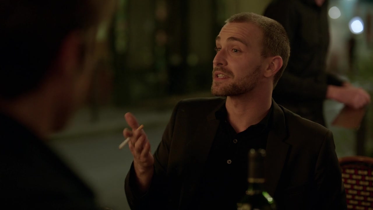 Emily_in_Paris_S01E06_Ringarde_720p_NF_WEB-DL_DDP5_1_x264-BTN_0795.jpg