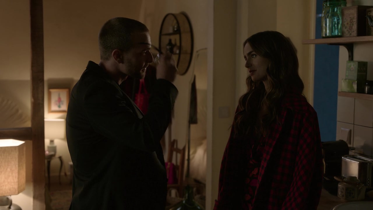 Emily_in_Paris_S01E06_Ringarde_720p_NF_WEB-DL_DDP5_1_x264-BTN_0812.jpg Emily_in_Paris_S01E06_Ringarde_720p_NF_WEB-DL_DDP5_1_x264-BTN_0812.jpg