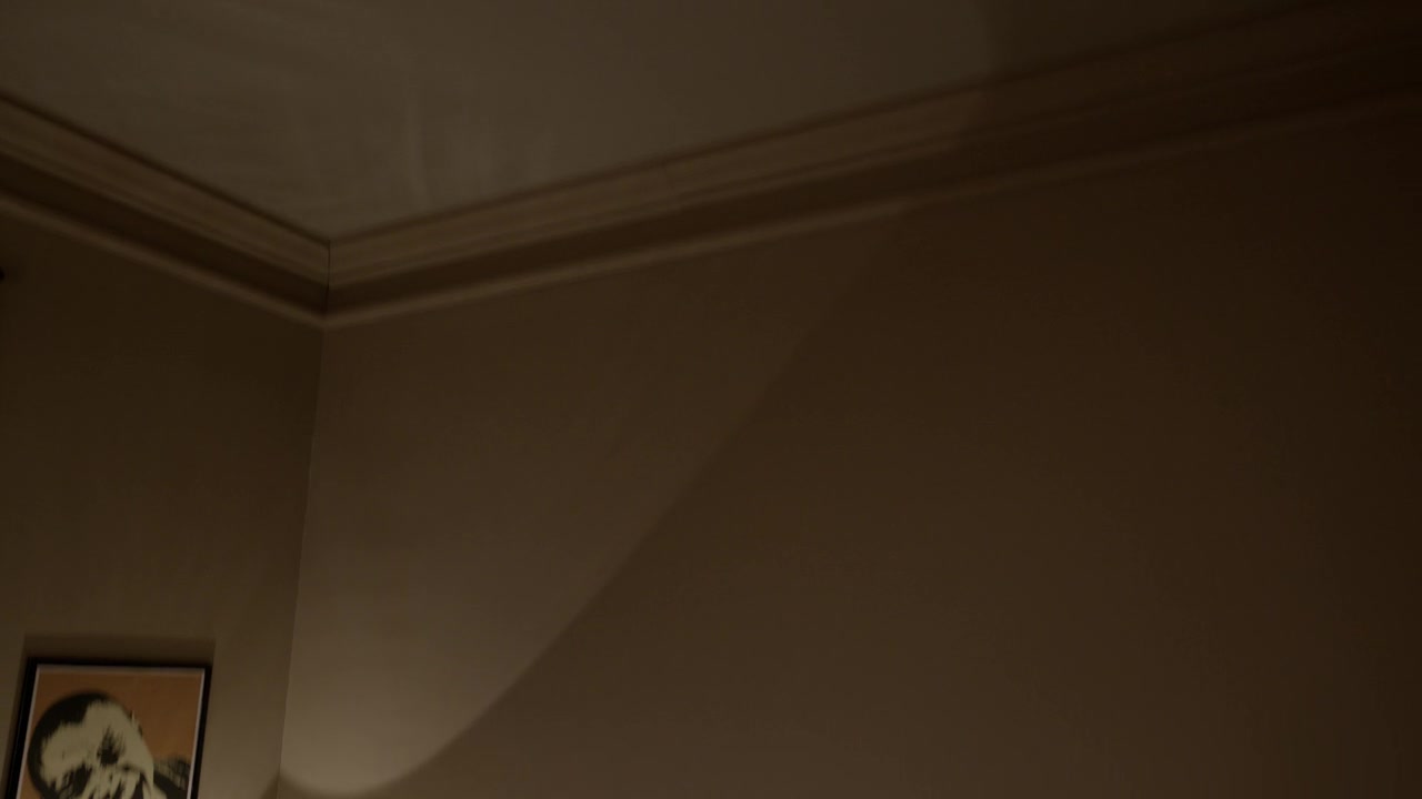 Emily_in_Paris_S01E06_Ringarde_720p_NF_WEB-DL_DDP5_1_x264-BTN_0824.jpg