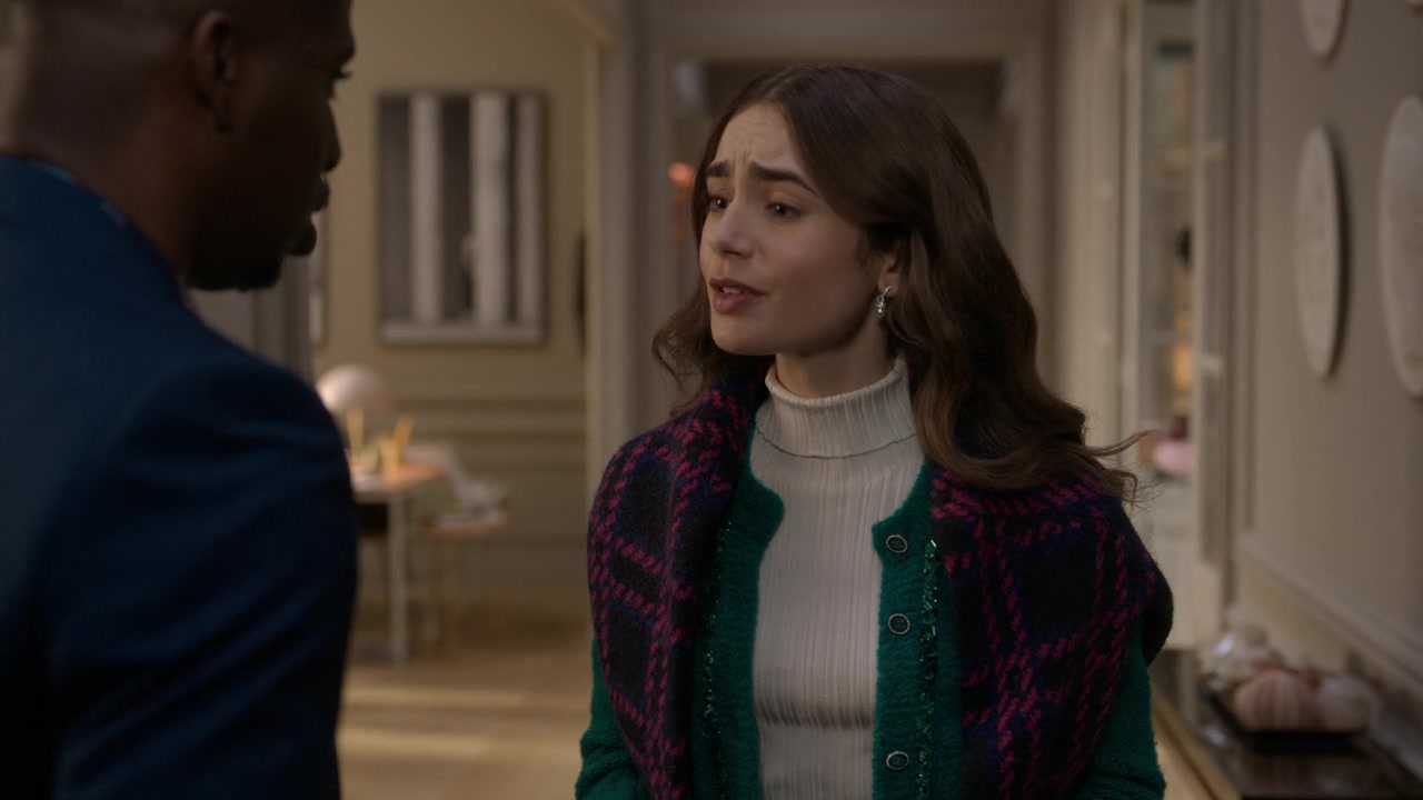 Emily_in_Paris_S01E06_Ringarde_720p_NF_WEB-DL_DDP5_1_x264-BTN_0873.jpg