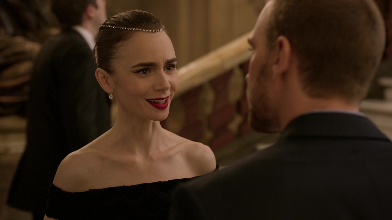 Emily_in_Paris_S01E06_Ringarde_720p_NF_WEB-DL_DDP5_1_x264-BTN_0950.jpg