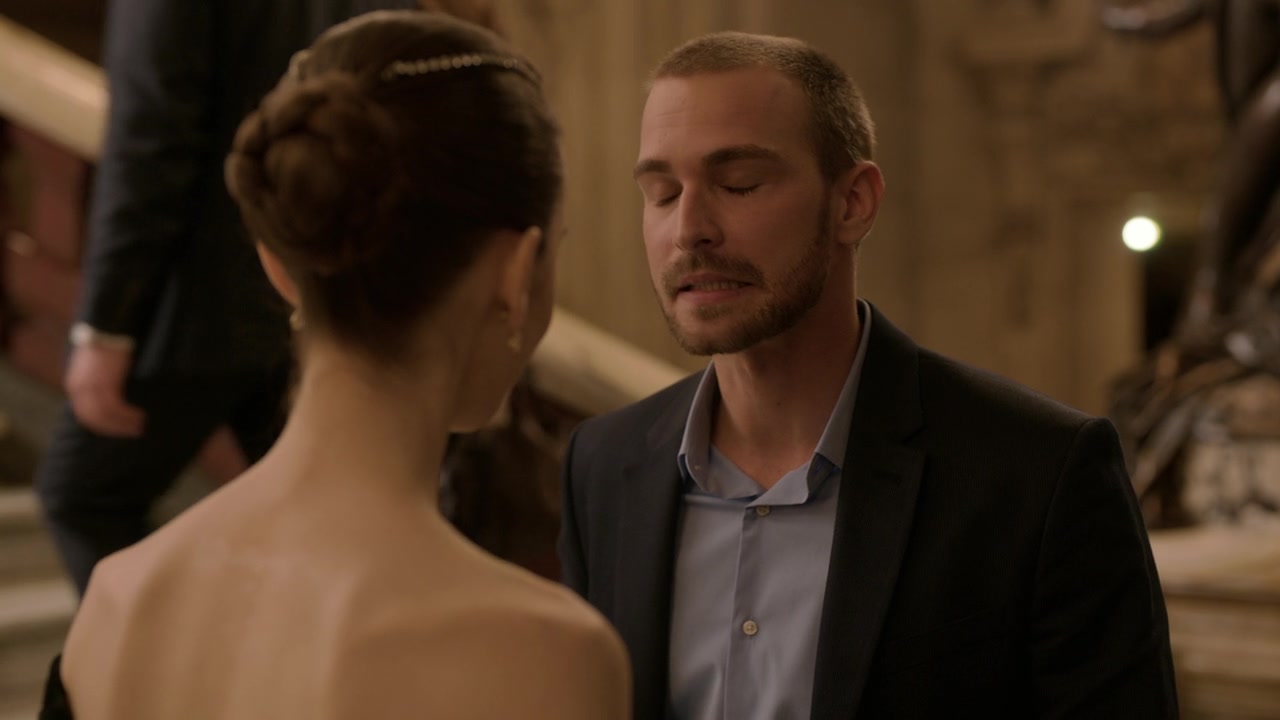 Emily_in_Paris_S01E06_Ringarde_720p_NF_WEB-DL_DDP5_1_x264-BTN_0972.jpg Emily_in_Paris_S01E06_Ringarde_720p_NF_WEB-DL_DDP5_1_x264-BTN_0972.jpg