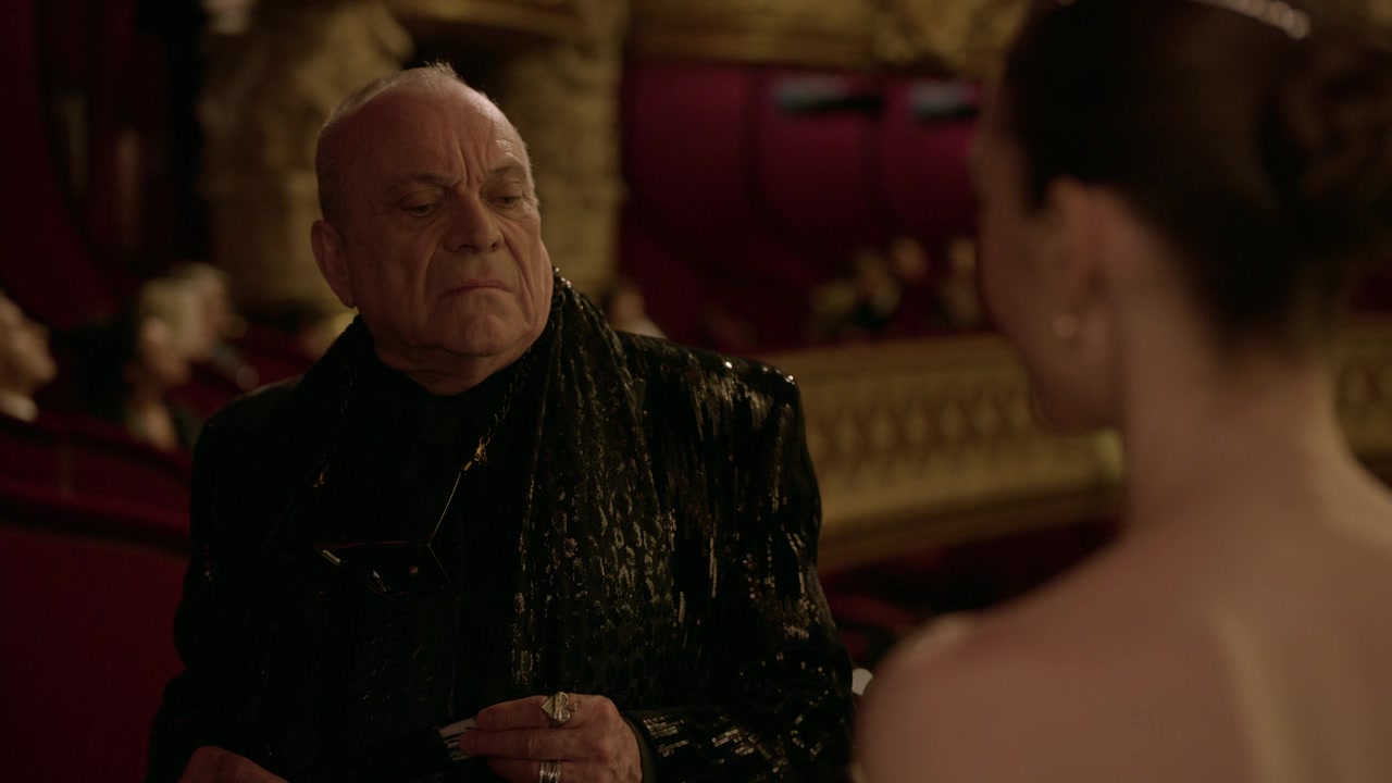 Emily_in_Paris_S01E06_Ringarde_720p_NF_WEB-DL_DDP5_1_x264-BTN_1026.jpg