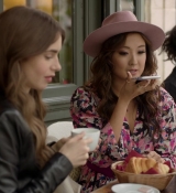 Emily_in_Paris_S01E06_Ringarde_720p_NF_WEB-DL_DDP5_1_x264-BTN_0048.jpg