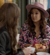 Emily_in_Paris_S01E06_Ringarde_720p_NF_WEB-DL_DDP5_1_x264-BTN_0095.jpg