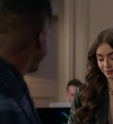 Emily_in_Paris_S01E06_Ringarde_720p_NF_WEB-DL_DDP5_1_x264-BTN_0142.jpg