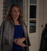 Emily_in_Paris_S01E06_Ringarde_720p_NF_WEB-DL_DDP5_1_x264-BTN_0173.jpg