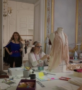Emily_in_Paris_S01E06_Ringarde_720p_NF_WEB-DL_DDP5_1_x264-BTN_0181.jpg