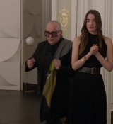 Emily_in_Paris_S01E06_Ringarde_720p_NF_WEB-DL_DDP5_1_x264-BTN_0201.jpg