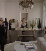 Emily_in_Paris_S01E06_Ringarde_720p_NF_WEB-DL_DDP5_1_x264-BTN_0206.jpg