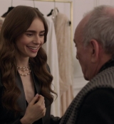 Emily_in_Paris_S01E06_Ringarde_720p_NF_WEB-DL_DDP5_1_x264-BTN_0238.jpg