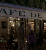 Emily_in_Paris_S01E06_Ringarde_720p_NF_WEB-DL_DDP5_1_x264-BTN_0258.jpg