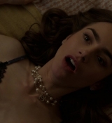 Emily_in_Paris_S01E06_Ringarde_720p_NF_WEB-DL_DDP5_1_x264-BTN_0397.jpg