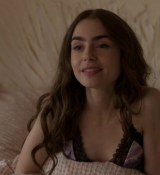 Emily_in_Paris_S01E06_Ringarde_720p_NF_WEB-DL_DDP5_1_x264-BTN_0416.jpg