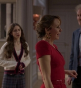 Emily_in_Paris_S01E06_Ringarde_720p_NF_WEB-DL_DDP5_1_x264-BTN_0523.jpg