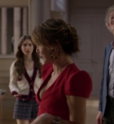 Emily_in_Paris_S01E06_Ringarde_720p_NF_WEB-DL_DDP5_1_x264-BTN_0530.jpg