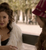 Emily_in_Paris_S01E06_Ringarde_720p_NF_WEB-DL_DDP5_1_x264-BTN_0591.jpg