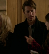 Emily_in_Paris_S01E06_Ringarde_720p_NF_WEB-DL_DDP5_1_x264-BTN_0712.jpg