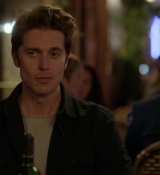 Emily_in_Paris_S01E06_Ringarde_720p_NF_WEB-DL_DDP5_1_x264-BTN_0771.jpg