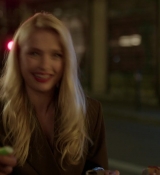 Emily_in_Paris_S01E06_Ringarde_720p_NF_WEB-DL_DDP5_1_x264-BTN_0779.jpg