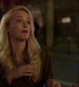 Emily_in_Paris_S01E06_Ringarde_720p_NF_WEB-DL_DDP5_1_x264-BTN_0783.jpg