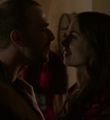 Emily_in_Paris_S01E06_Ringarde_720p_NF_WEB-DL_DDP5_1_x264-BTN_0821.jpg