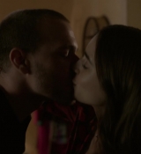 Emily_in_Paris_S01E06_Ringarde_720p_NF_WEB-DL_DDP5_1_x264-BTN_0822.jpg