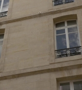 Emily_in_Paris_S01E06_Ringarde_720p_NF_WEB-DL_DDP5_1_x264-BTN_0854.jpg
