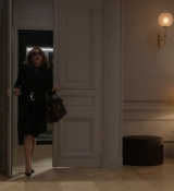 Emily_in_Paris_S01E06_Ringarde_720p_NF_WEB-DL_DDP5_1_x264-BTN_0855.jpg