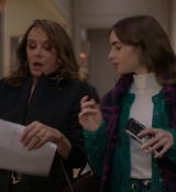 Emily_in_Paris_S01E06_Ringarde_720p_NF_WEB-DL_DDP5_1_x264-BTN_0865.jpg
