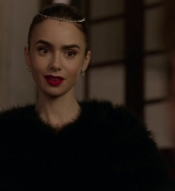 Emily_in_Paris_S01E06_Ringarde_720p_NF_WEB-DL_DDP5_1_x264-BTN_0909.jpg
