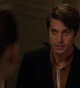 Emily_in_Paris_S01E06_Ringarde_720p_NF_WEB-DL_DDP5_1_x264-BTN_0914.jpg