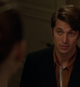 Emily_in_Paris_S01E06_Ringarde_720p_NF_WEB-DL_DDP5_1_x264-BTN_0919.jpg